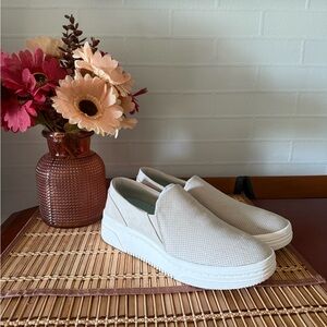 Dr. Scholl's Cream Slip-On Sneakers